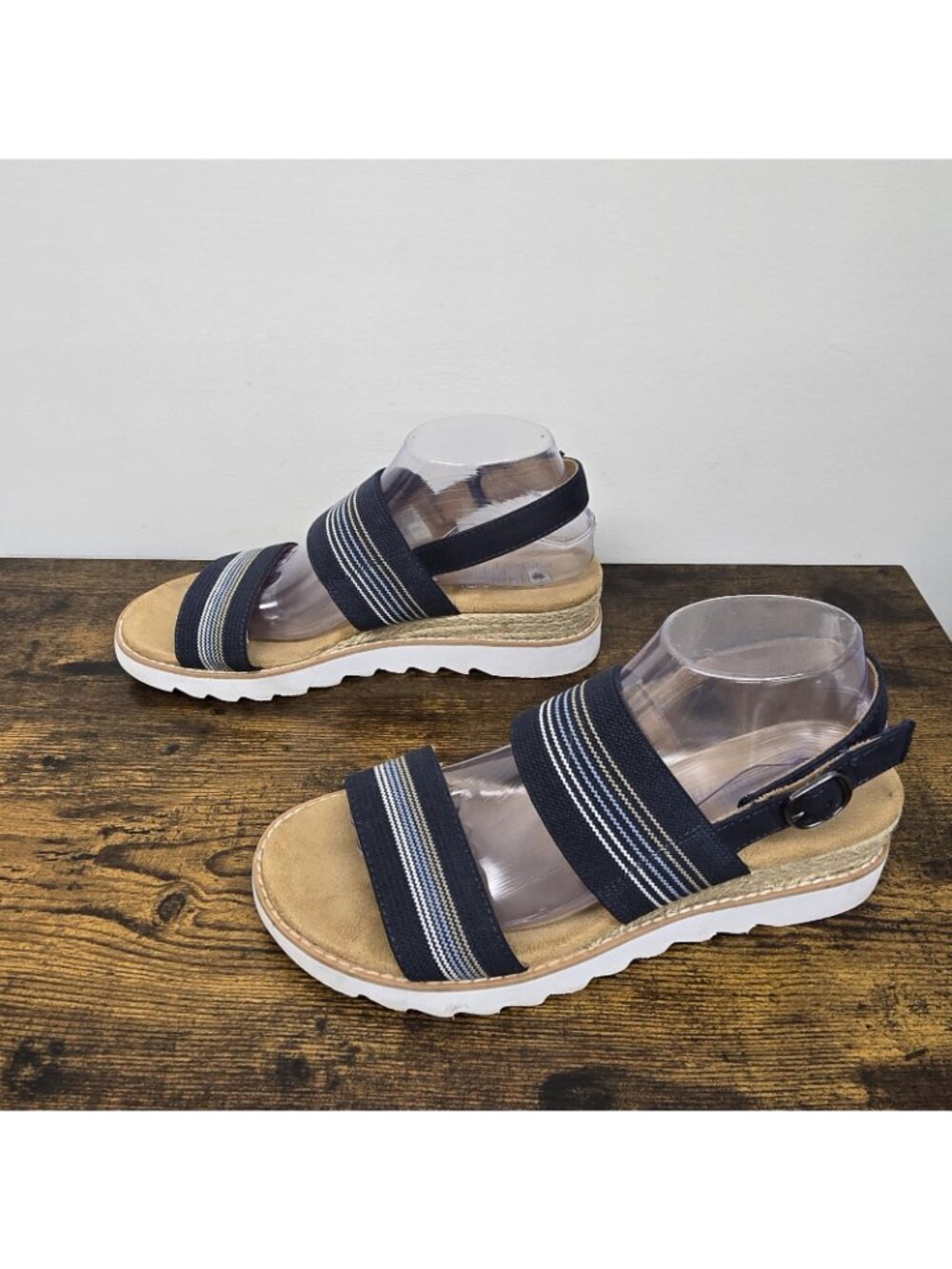 Skechers BOBS Desert Kiss Tea Time Wedge Sandals Women's Size 9 Navy Blue - Picture 3 of 9